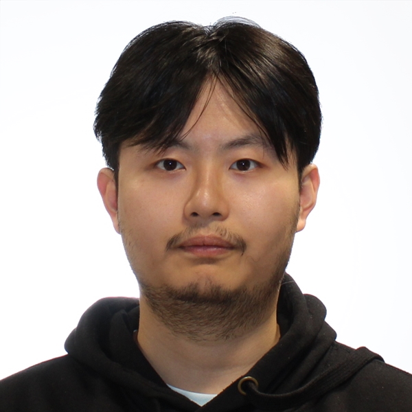 Xinqian Wang